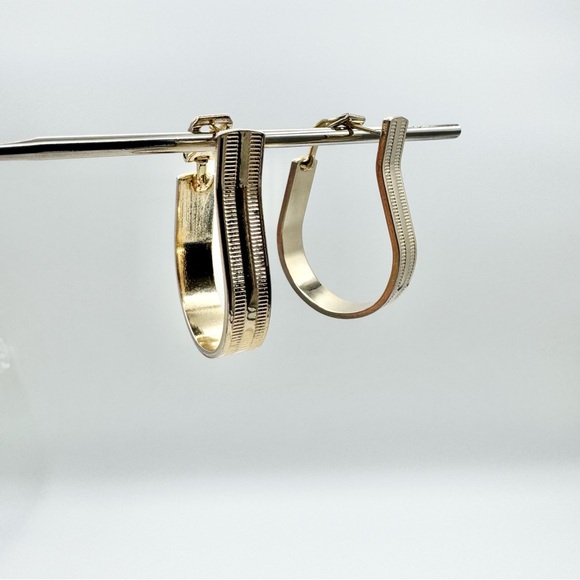 Vintage Yellow Gold Plated Textured Hoop Earrings - Picture 9 of 15